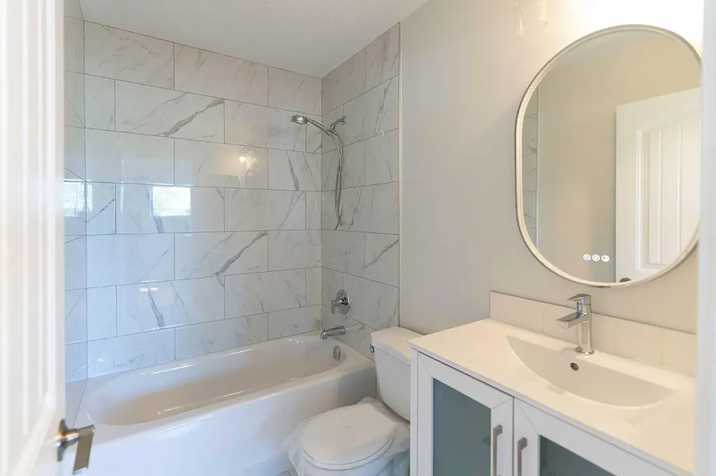 61 Cimarron Way Okotoks AB T0L 1T5