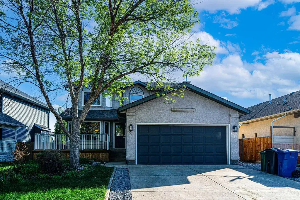 61 Cimarron Way Okotoks AB T0L 1T5