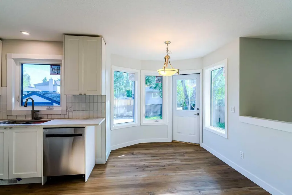 61 Cimarron Way Okotoks AB T0L 1T5