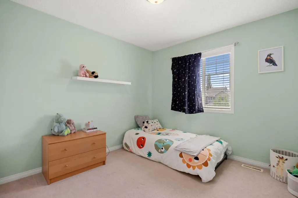 218 Wentworth Park SW Calgary AB T3H 5B4