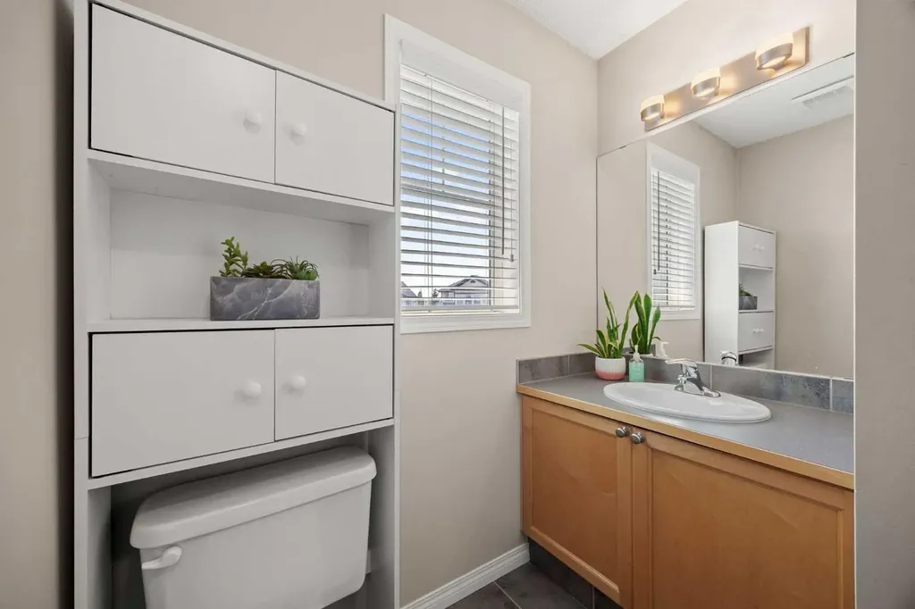 218 Wentworth Park SW Calgary AB T3H 5B4