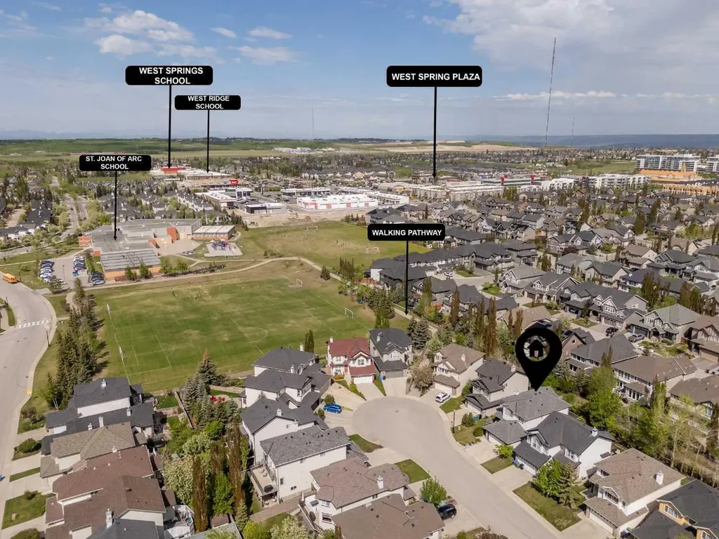 218 Wentworth Park SW Calgary AB T3H 5B4