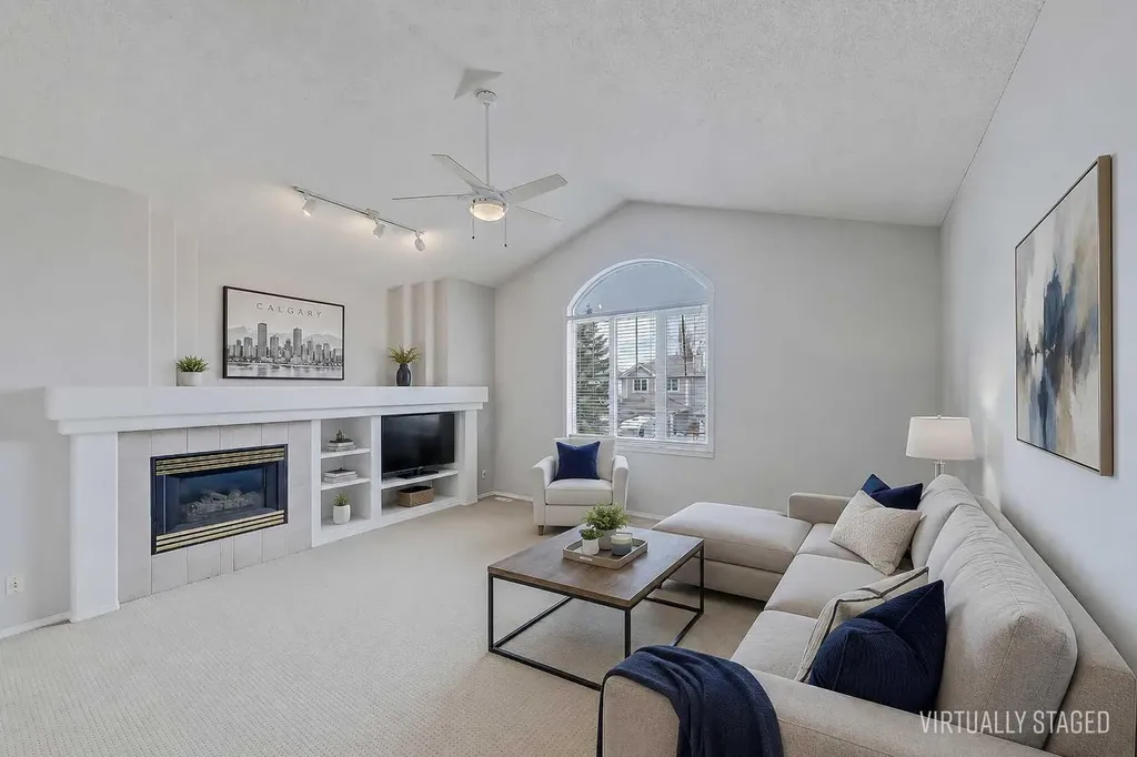 36 Mt Selkirk Close SE Calgary AB T2Z 2R6