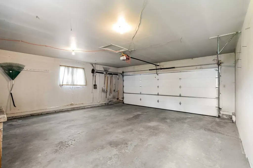 511 Willingdon Boulevard SE Calgary AB T2J2A8