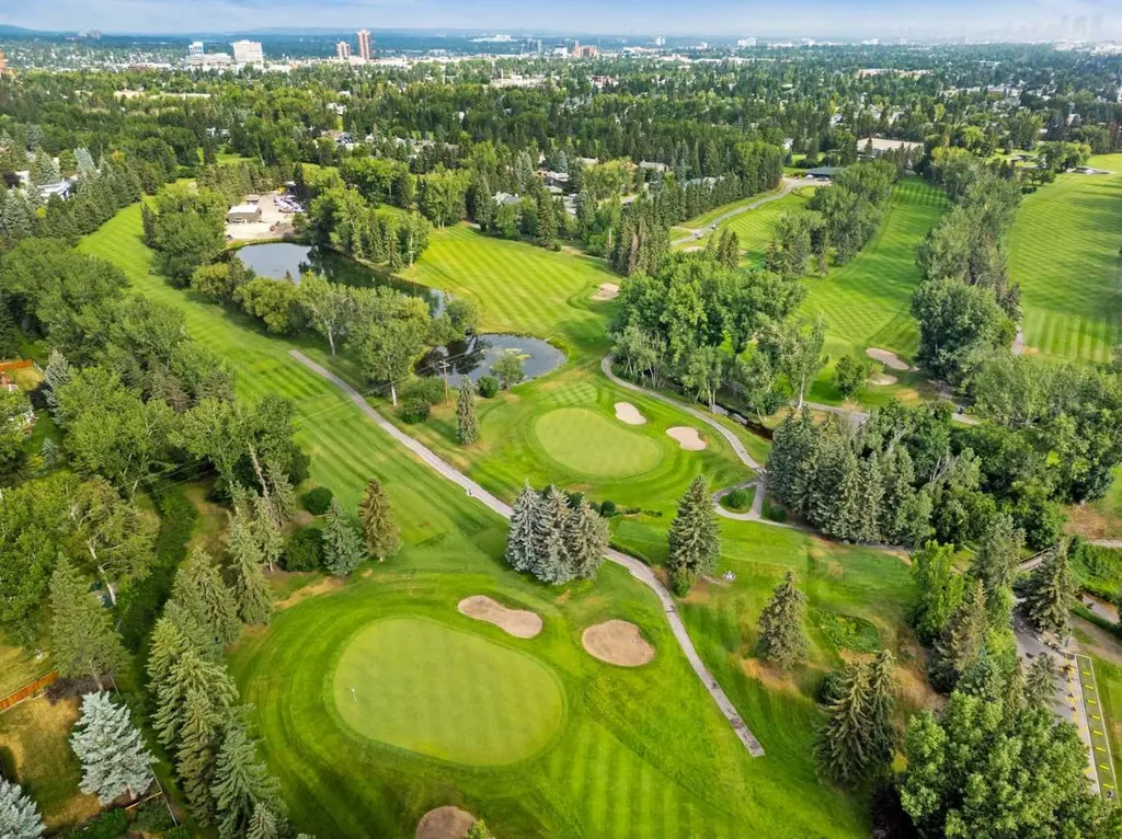 511 Willingdon Boulevard SE Calgary AB T2J2A8