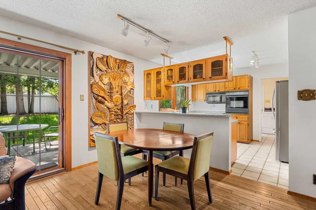 511 Willingdon Boulevard SE Calgary AB T2J2A8