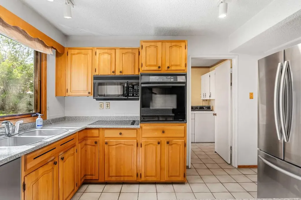 511 Willingdon Boulevard SE Calgary AB T2J2A8