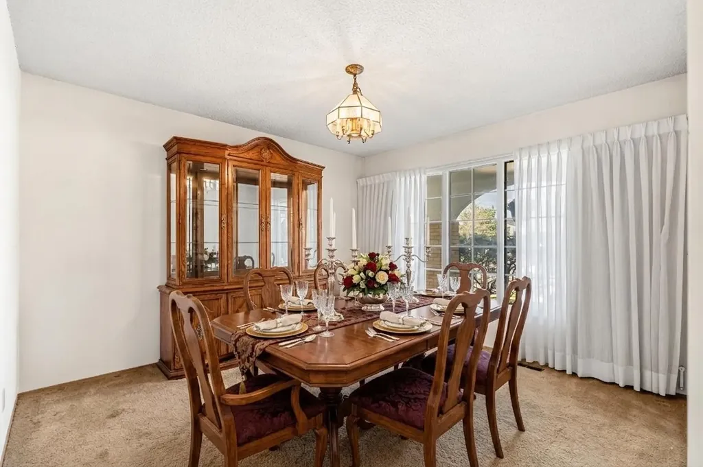 511 Willingdon Boulevard SE Calgary AB T2J2A8