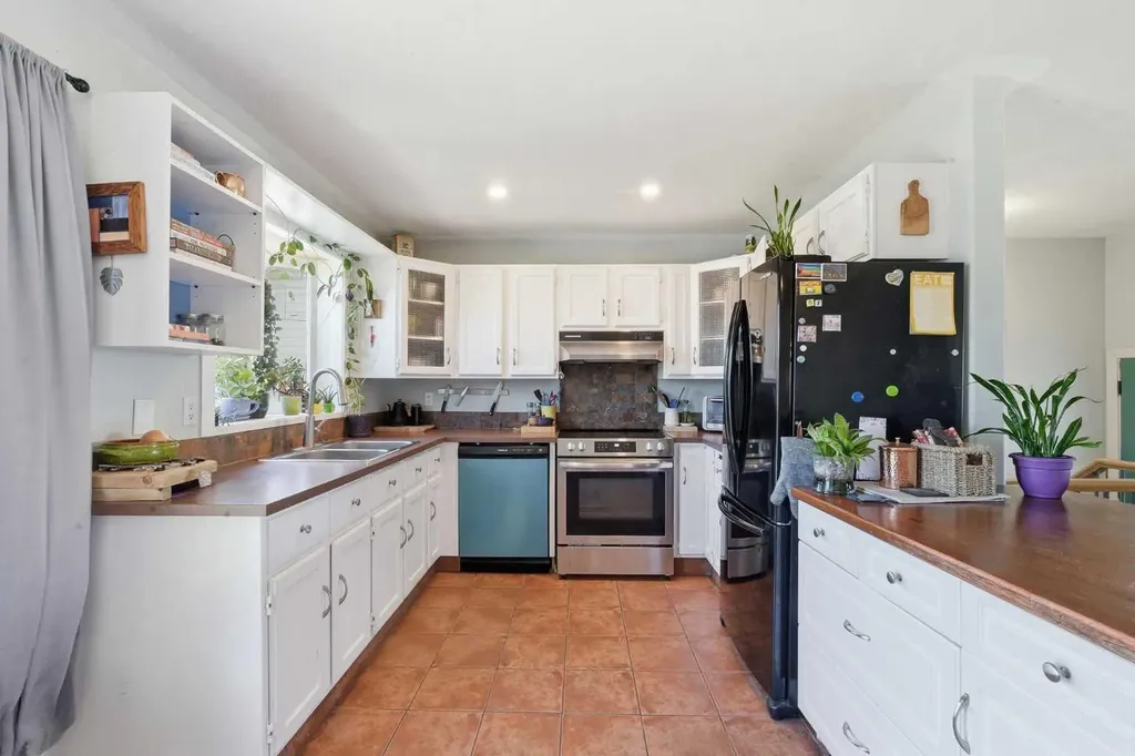 420 Summerwood Place SE Airdrie AB T4B1W7