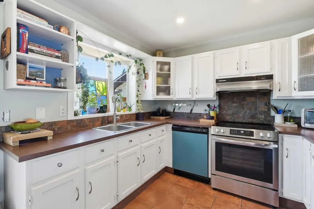 420 Summerwood Place SE Airdrie AB T4B1W7