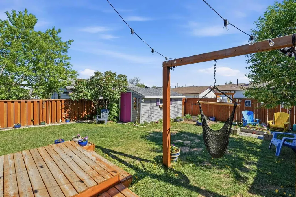 420 Summerwood Place SE Airdrie AB T4B1W7