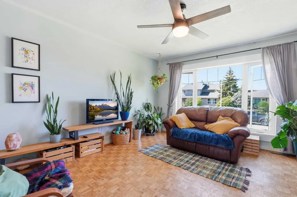 420 Summerwood Place SE Airdrie AB T4B1W7