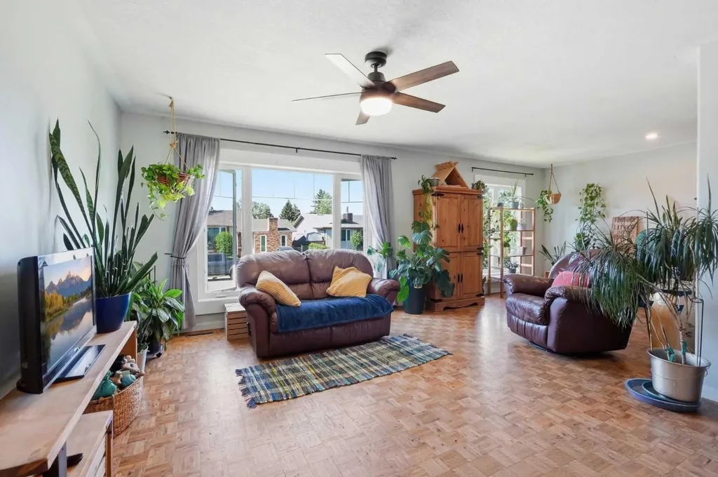 420 Summerwood Place SE Airdrie AB T4B1W7