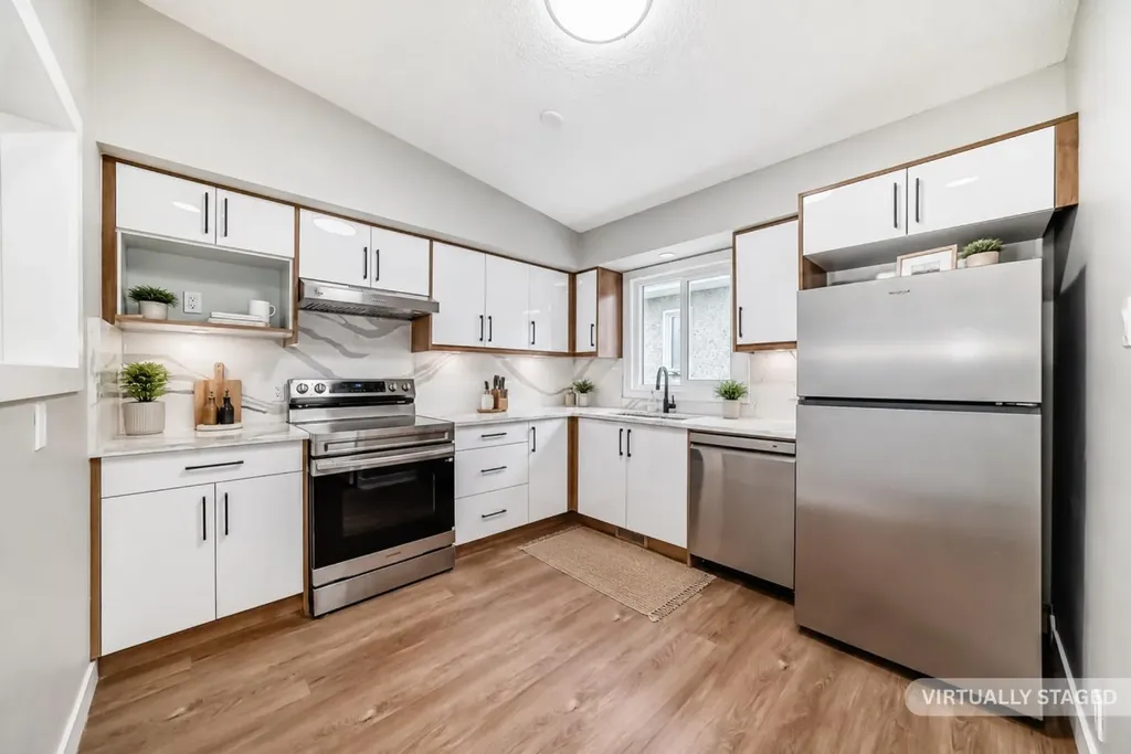 1635 24 Avenue NW Calgary AB T2M 1Y7