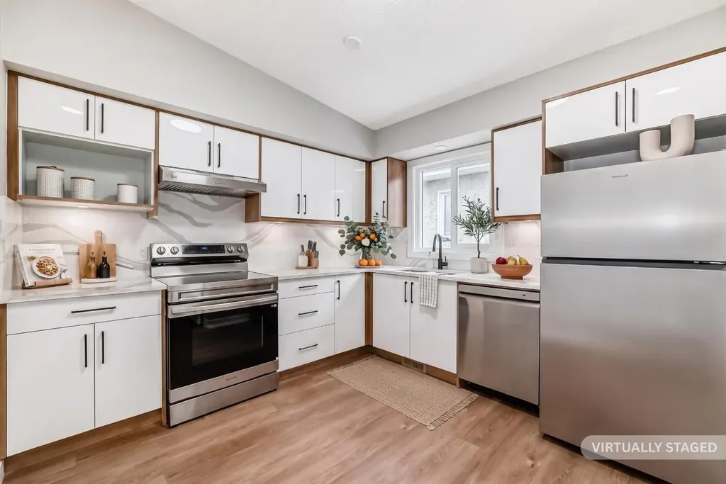 1635 24 Avenue NW Calgary AB T2M 1Y7