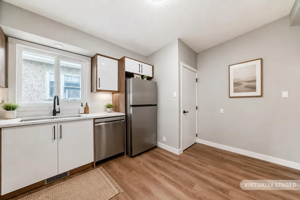1635 24 Avenue NW Calgary AB T2M 1Y7