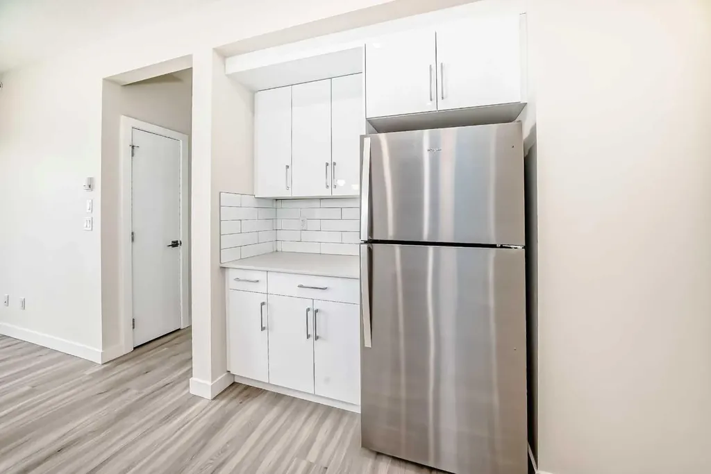 15 Skyview Point Crescent Calgary AB T3N 2T1