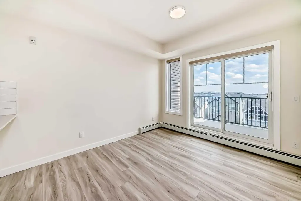15 Skyview Point Crescent Calgary AB T3N 2T1