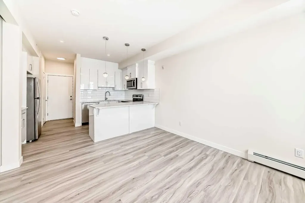 15 Skyview Point Crescent Calgary AB T3N 2T1