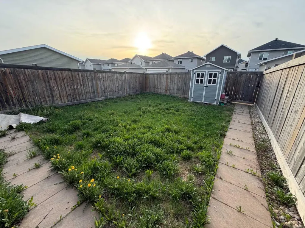 141 Heritage Drive Fort Mcmurray AB T9K 2Y1