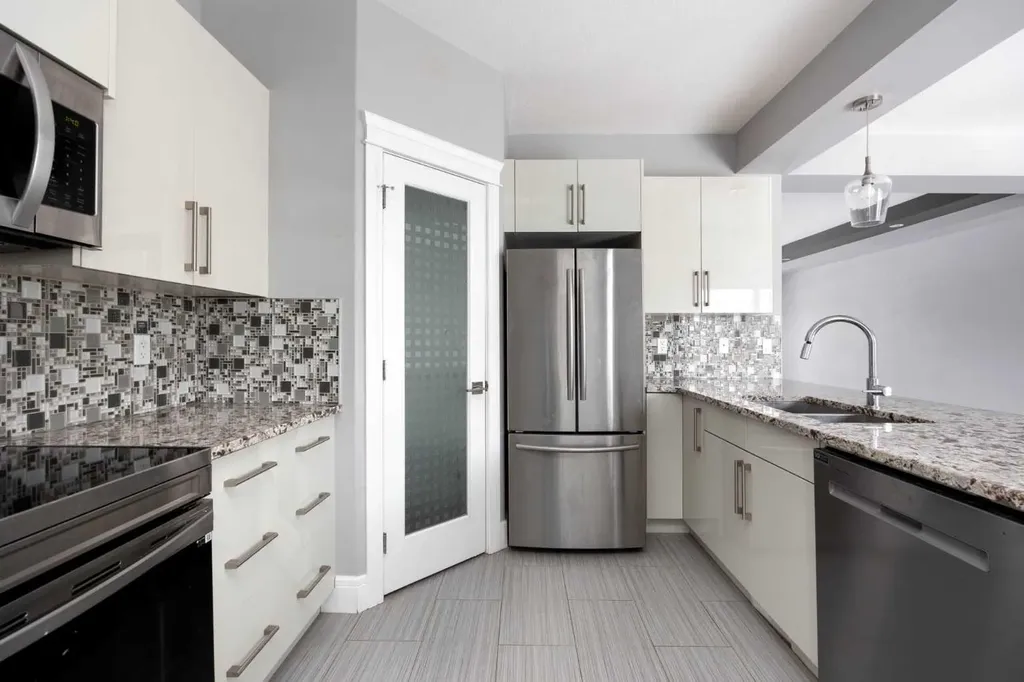 141 Heritage Drive Fort Mcmurray AB T9K 2Y1
