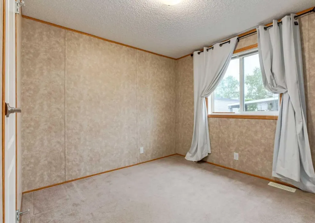 99 Arbour Lake Road NW Calgary AB T3G 4E4