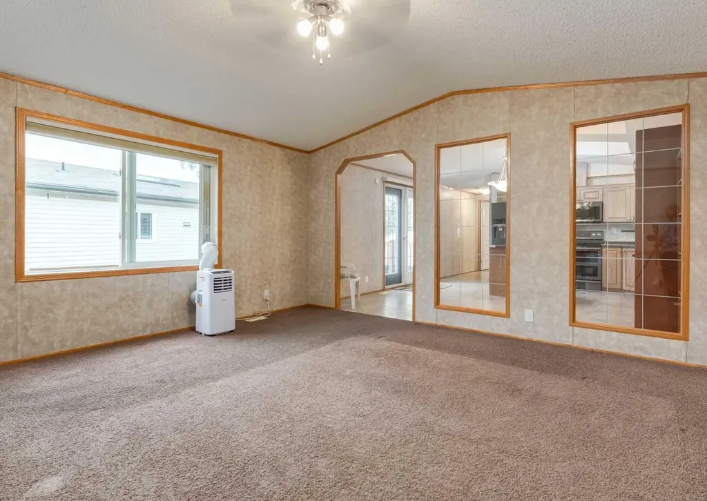 99 Arbour Lake Road NW Calgary AB T3G 4E4