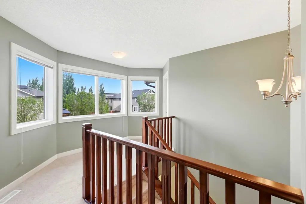 1605 Montgomery Way SE High River AB T1V 0B8