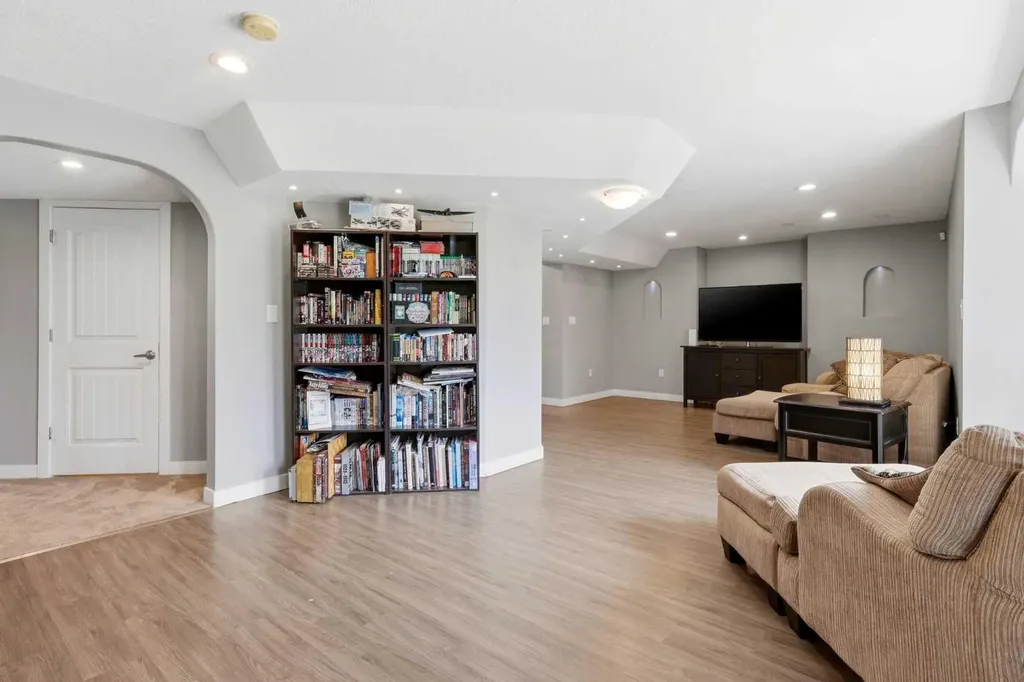1605 Montgomery Way SE High River AB T1V 0B8