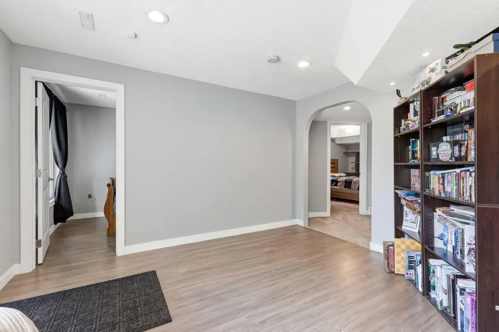 1605 Montgomery Way SE High River AB T1V 0B8