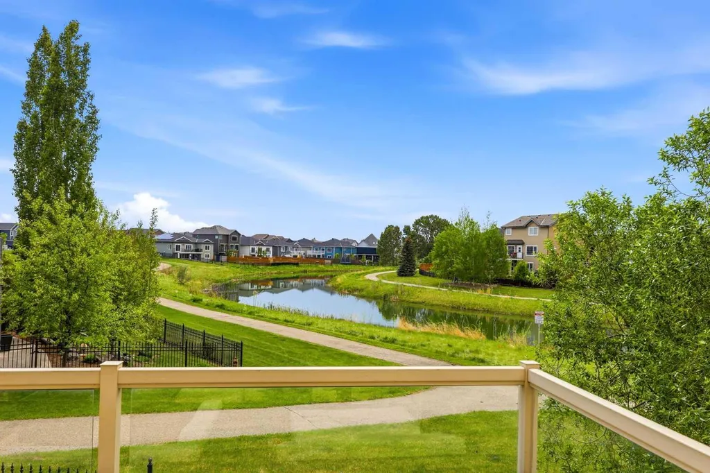 1605 Montgomery Way SE High River AB T1V 0B8
