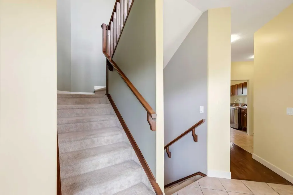1605 Montgomery Way SE High River AB T1V 0B8
