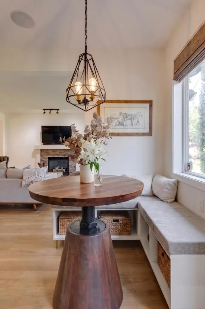 107 Aspen Stone Crescent SW Calgary AB T3H 5Y7
