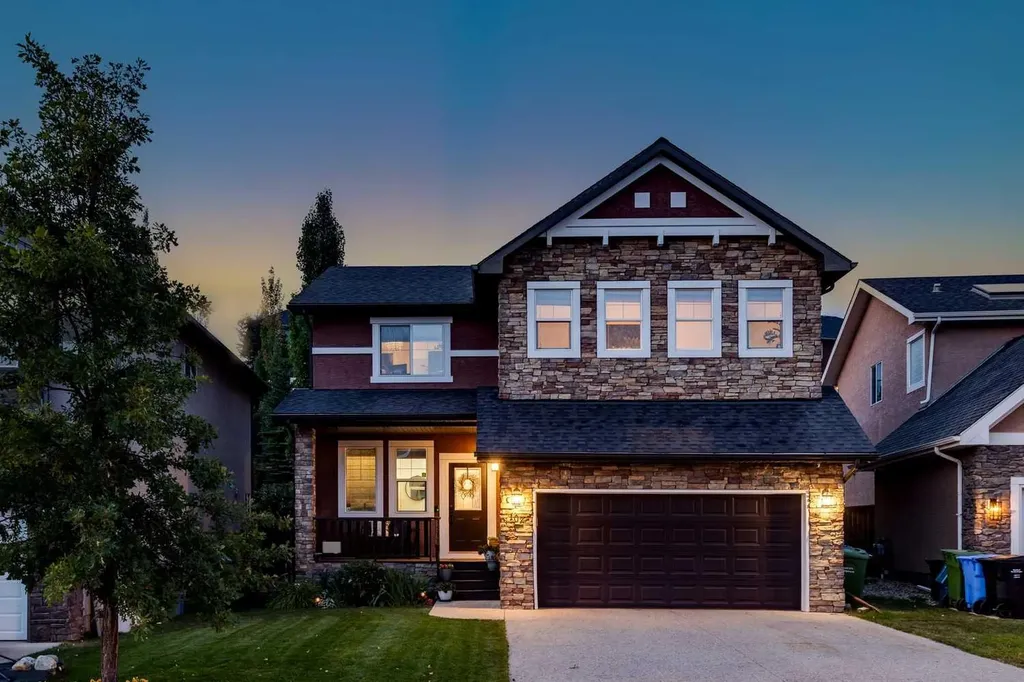 107 Aspen Stone Crescent SW Calgary AB T3H 5Y7