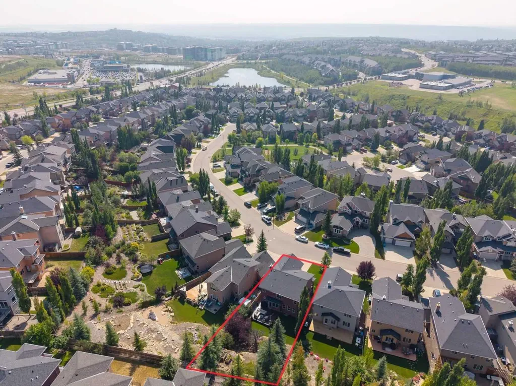 107 Aspen Stone Crescent SW Calgary AB T3H 5Y7