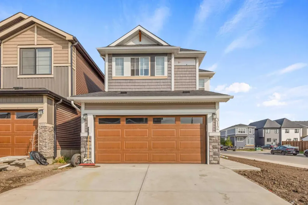 312 Homestead Grove NE Calgary AB T3J 5R6