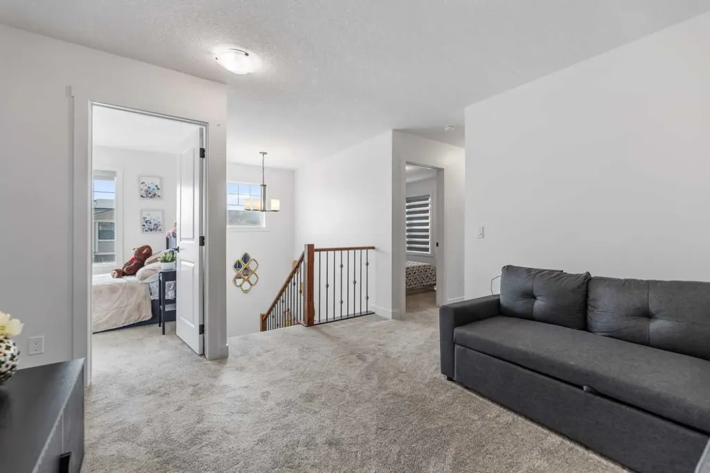 312 Homestead Grove NE Calgary AB T3J 5R6