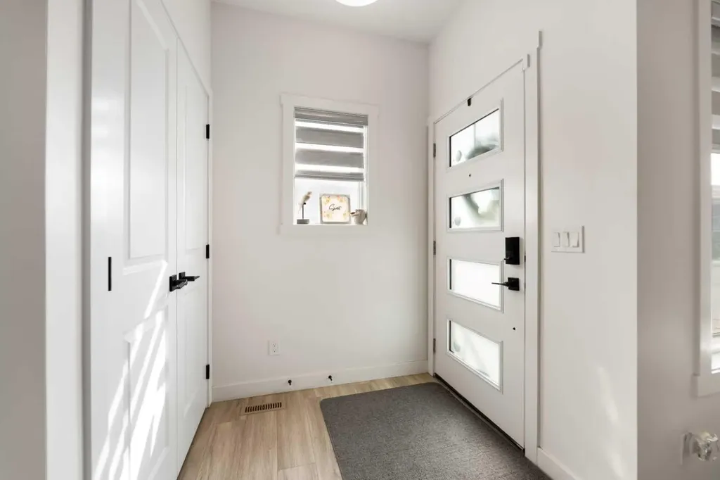 312 Homestead Grove NE Calgary AB T3J 5R6