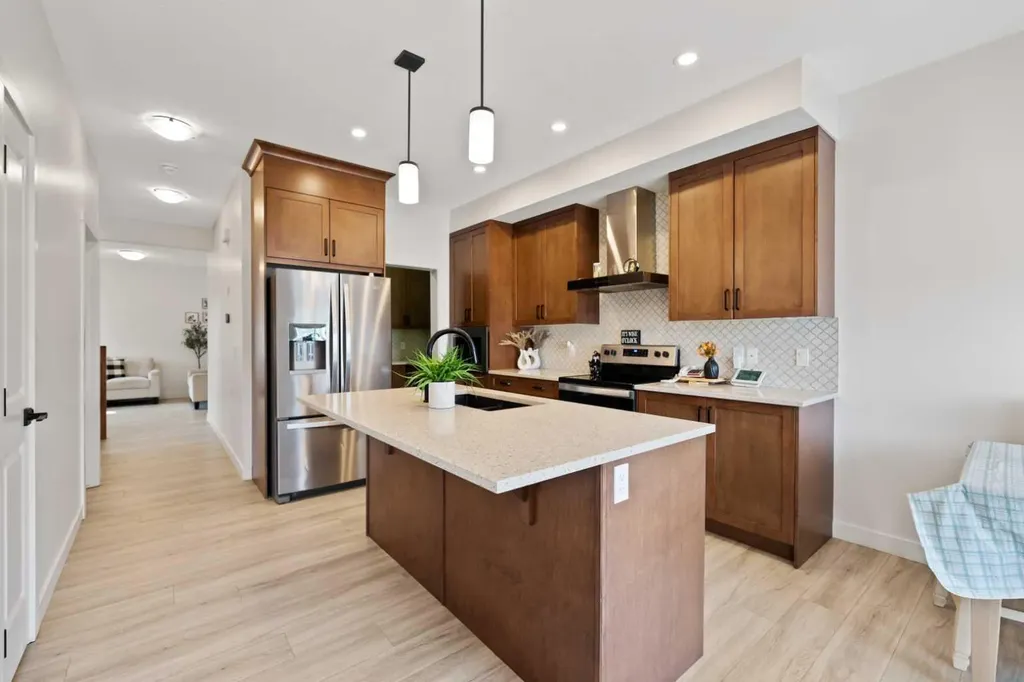 312 Homestead Grove NE Calgary AB T3J 5R6