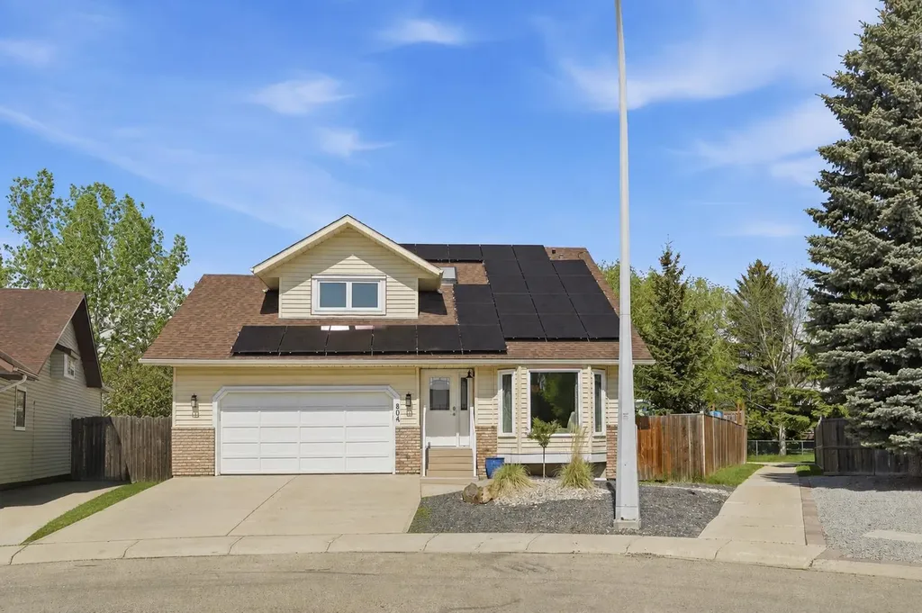 804 Downey Place Okotoks AB T1S 1H6