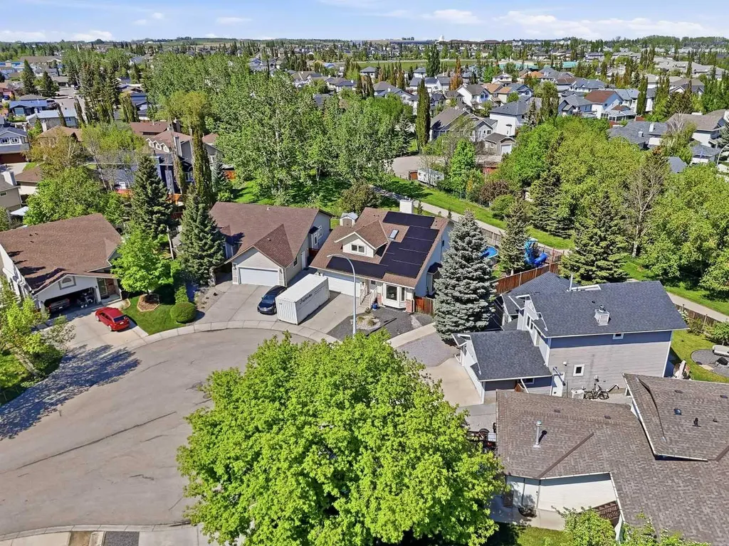 804 Downey Place Okotoks AB T1S 1H6