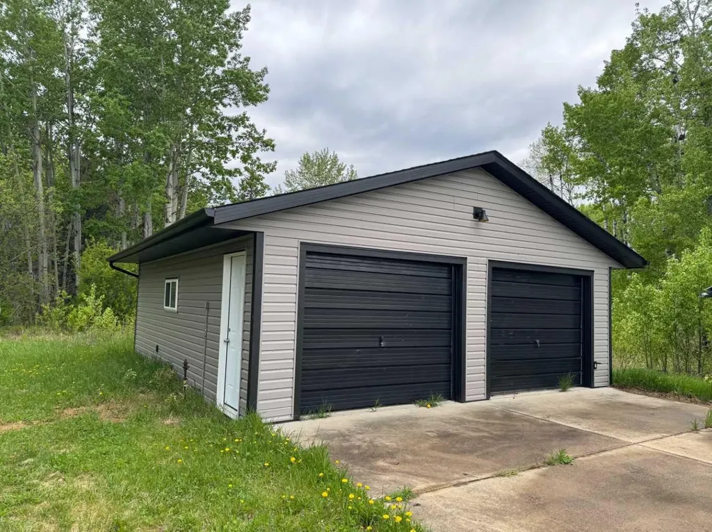 55502 Range Road 152 Rural Yellowhead County AB T7E 3R7