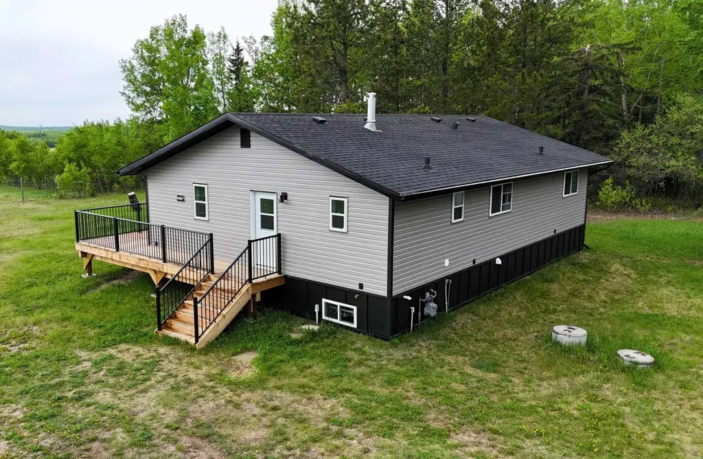 55502 Range Road 152 Rural Yellowhead County AB T7E 3R7