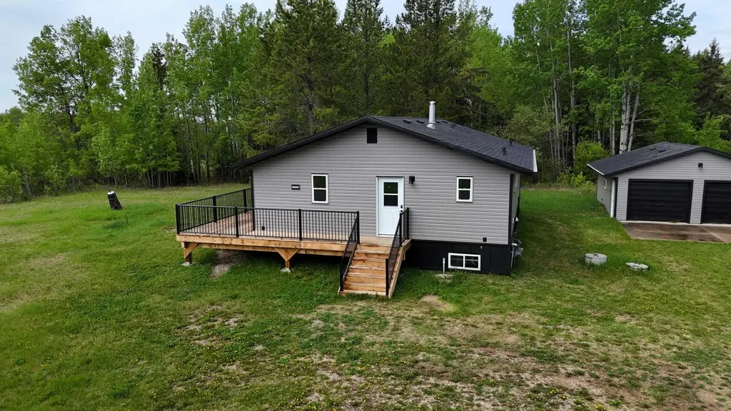 55502 Range Road 152 Rural Yellowhead County AB T7E 3R7