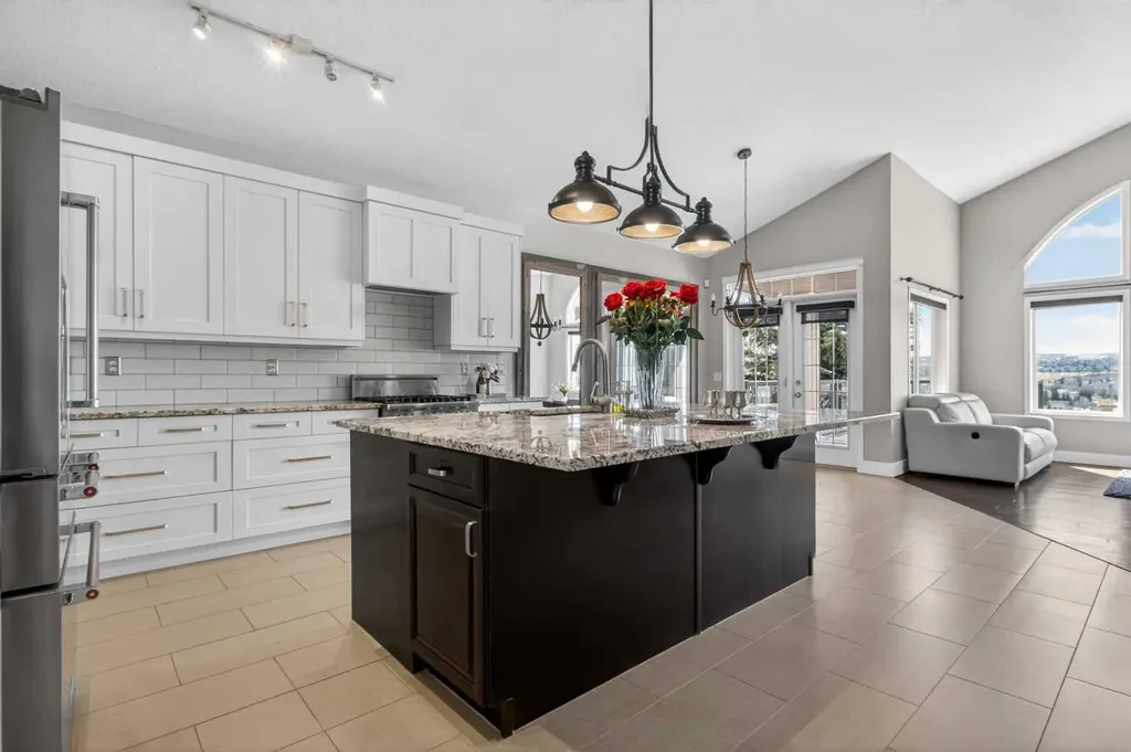 158 Hidden Creek Heights NW Calgary AB T3A 6K9