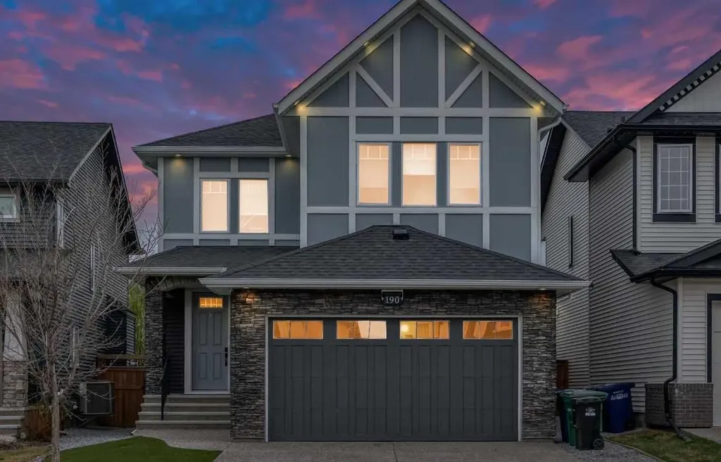 190 Coopersfield Way SW Airdrie AB T4b 4k7
