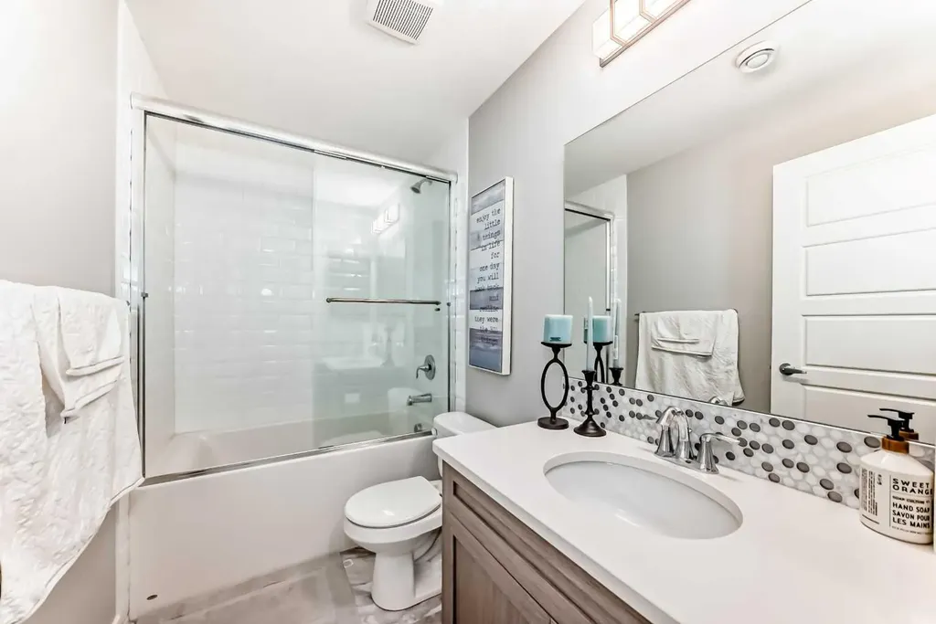 190 Coopersfield Way SW Airdrie AB T4b 4k7