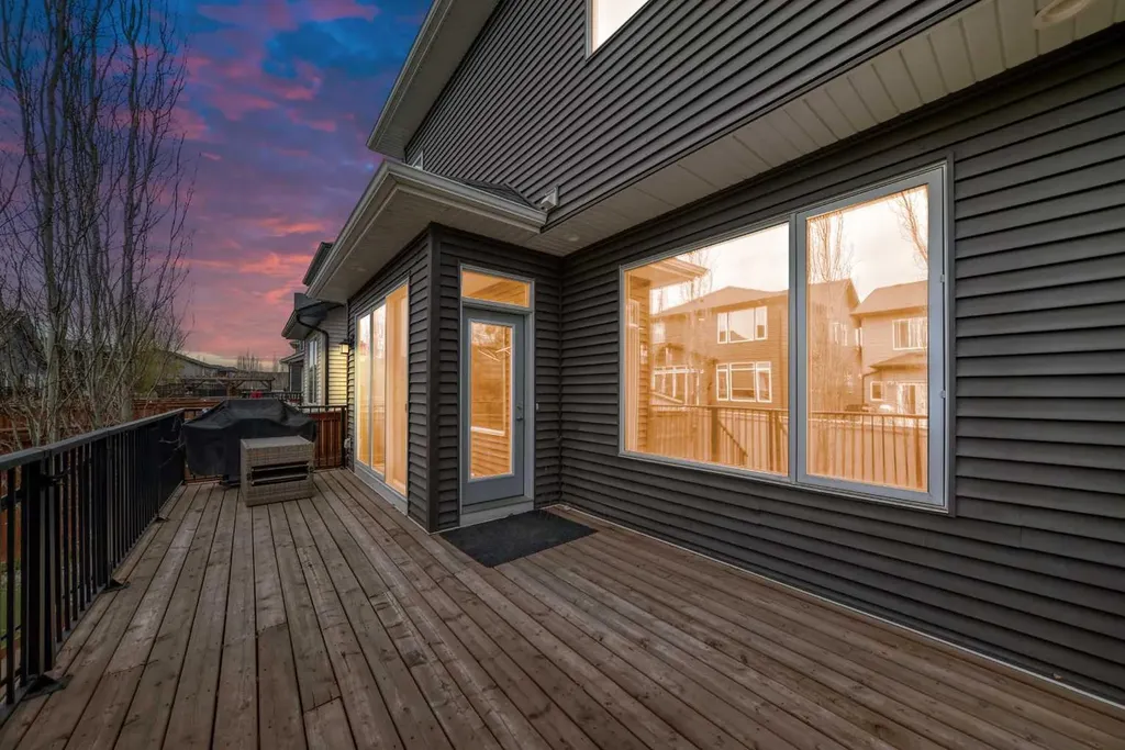 190 Coopersfield Way SW Airdrie AB T4b 4k7