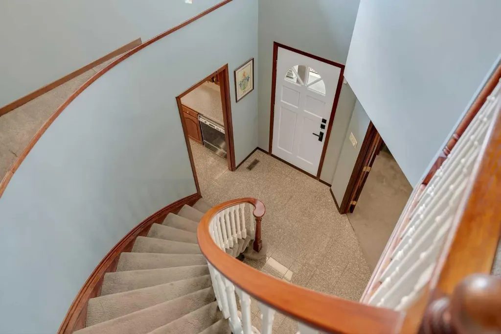 3010 8 Street SW Calgary AB T2T 3A2