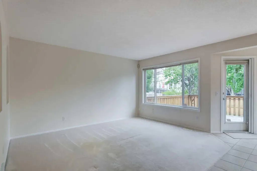 111 Sierra Nevada Way SW Calgary AB T3H 3N1